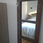 Vivienda A Travesia Dos Sonos סאריה